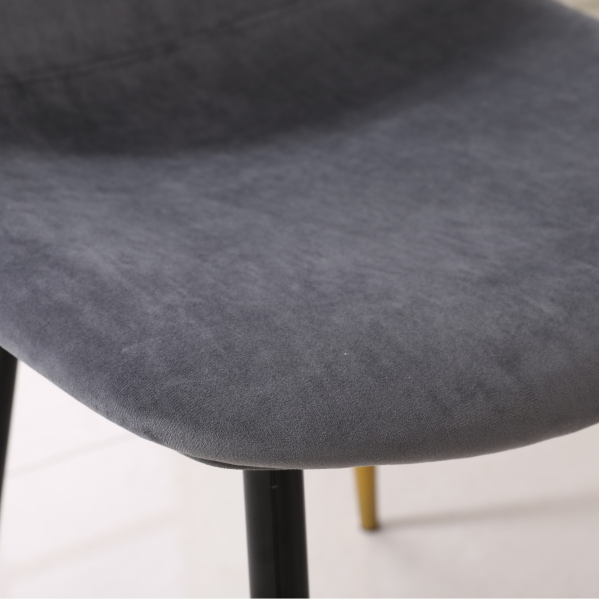 Streamdale Furniture Lassan Contemporary 5-Piece Dining Set, White Round Dining Table with 4 Chairs