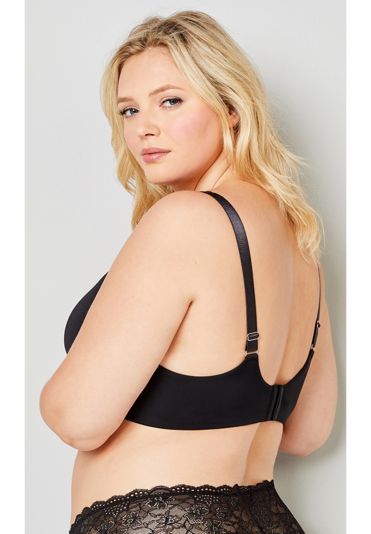 Avenue Plus Underwire Basic Plunge Neckline Bra