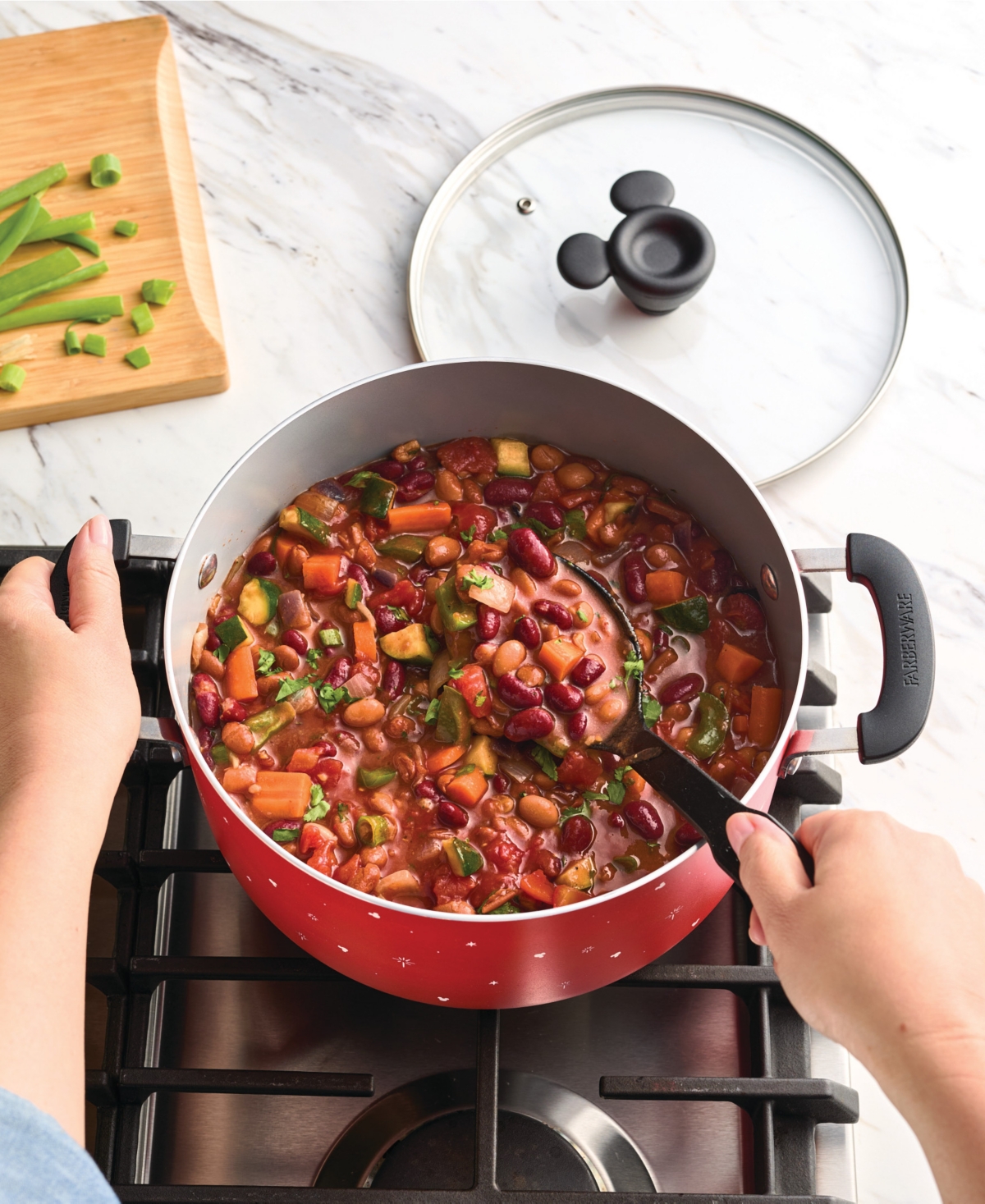 Farberware Disney 5.5-quart Ceramic Nonstick Stockpot With Lid In Red
