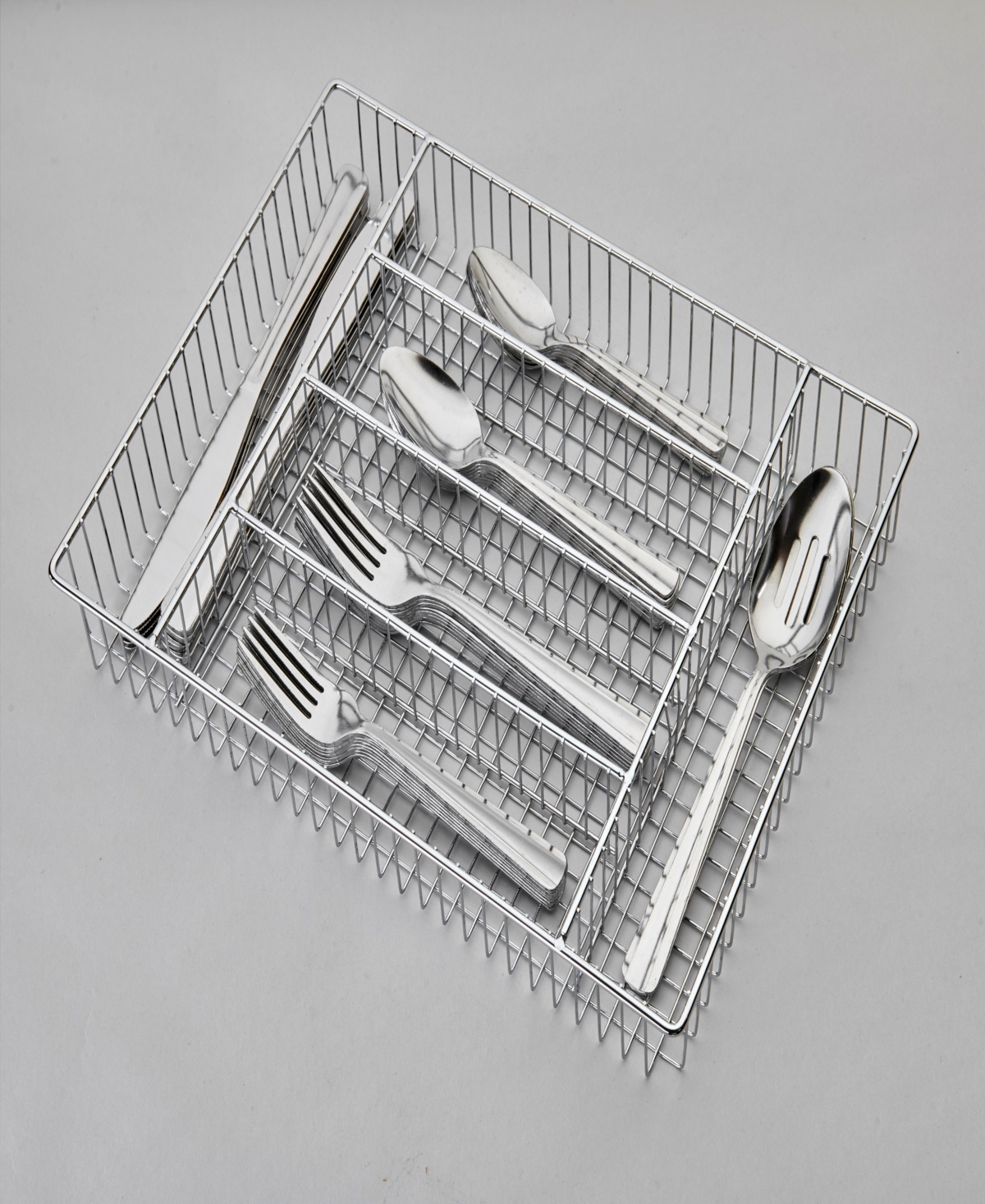 Ornative Alicja Service For 8 42 Piece Flatware Set With Wire Caddy In Silver