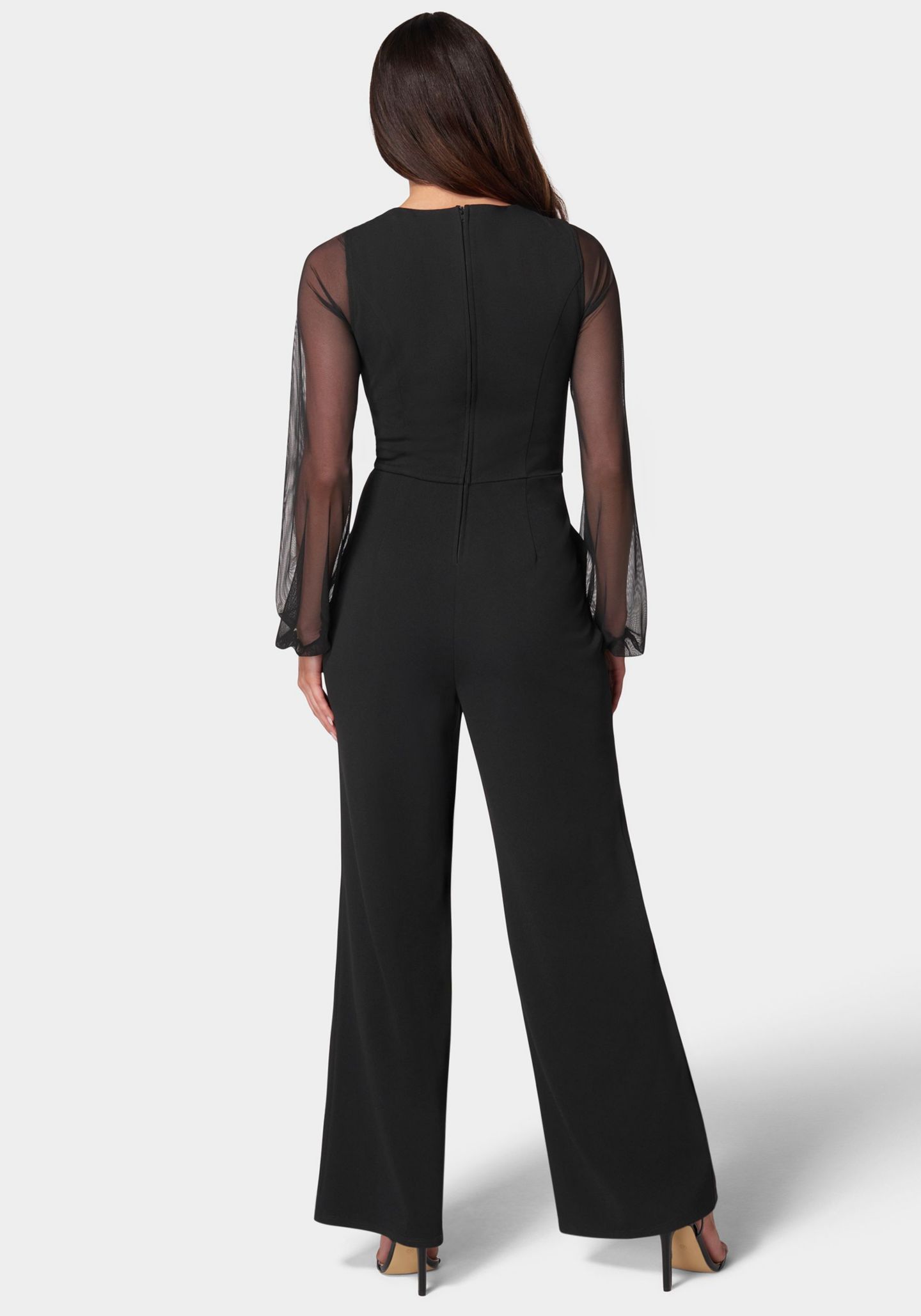 Женский комбинезон Bebe V-Neck Jumpsuit with Powermesh Sleeve, цвет: Чёрный — фото 3