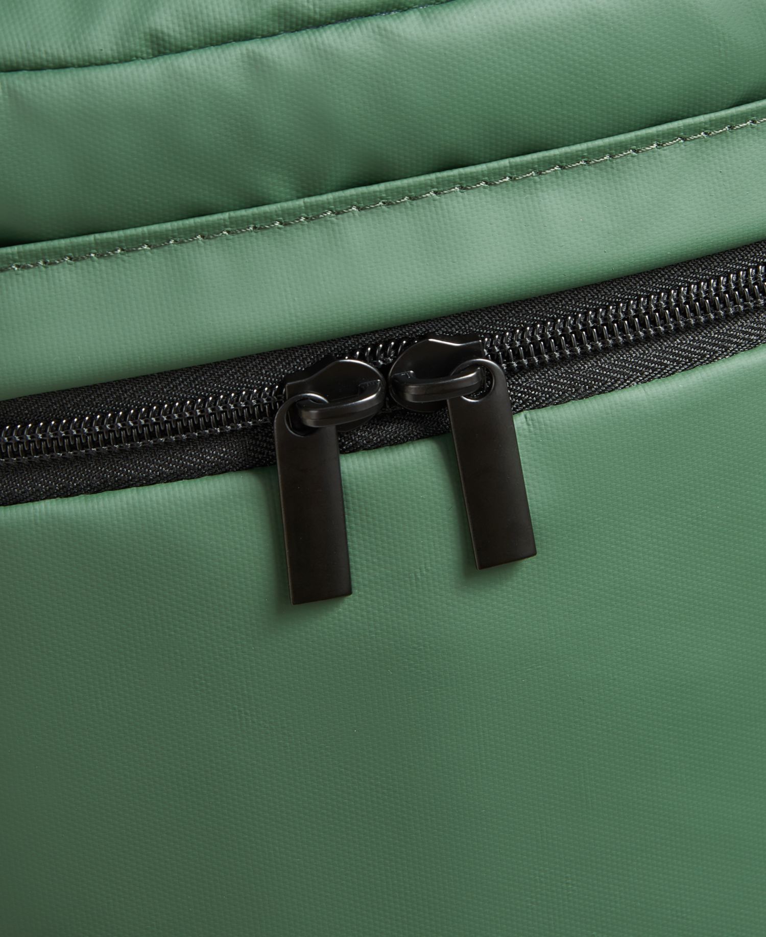 JS013C Cylindrical Backpack