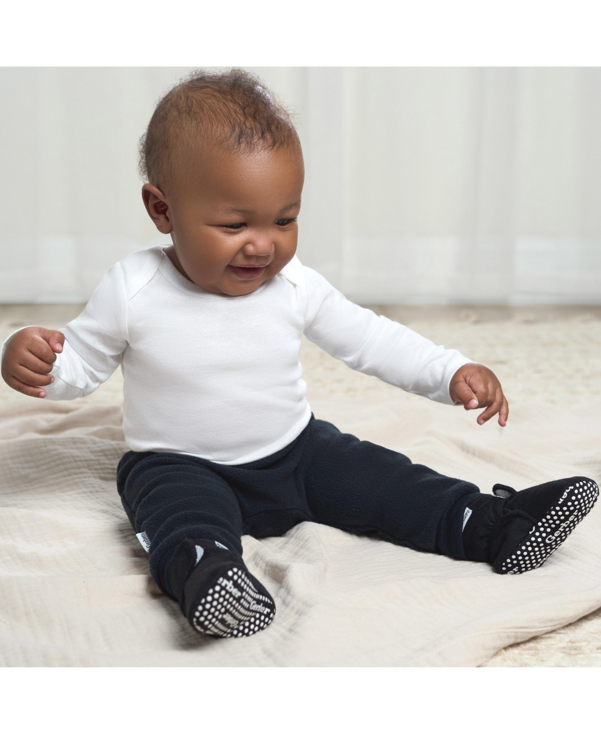 Gerber Baby Baby Neutral Fleece Pants, 4-Pack