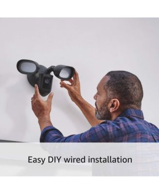 Floodlight Cam Pro Plug-In in White