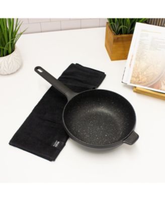 GEM 11" Nonstick Stir Fry Pan 4.1Qt., Black