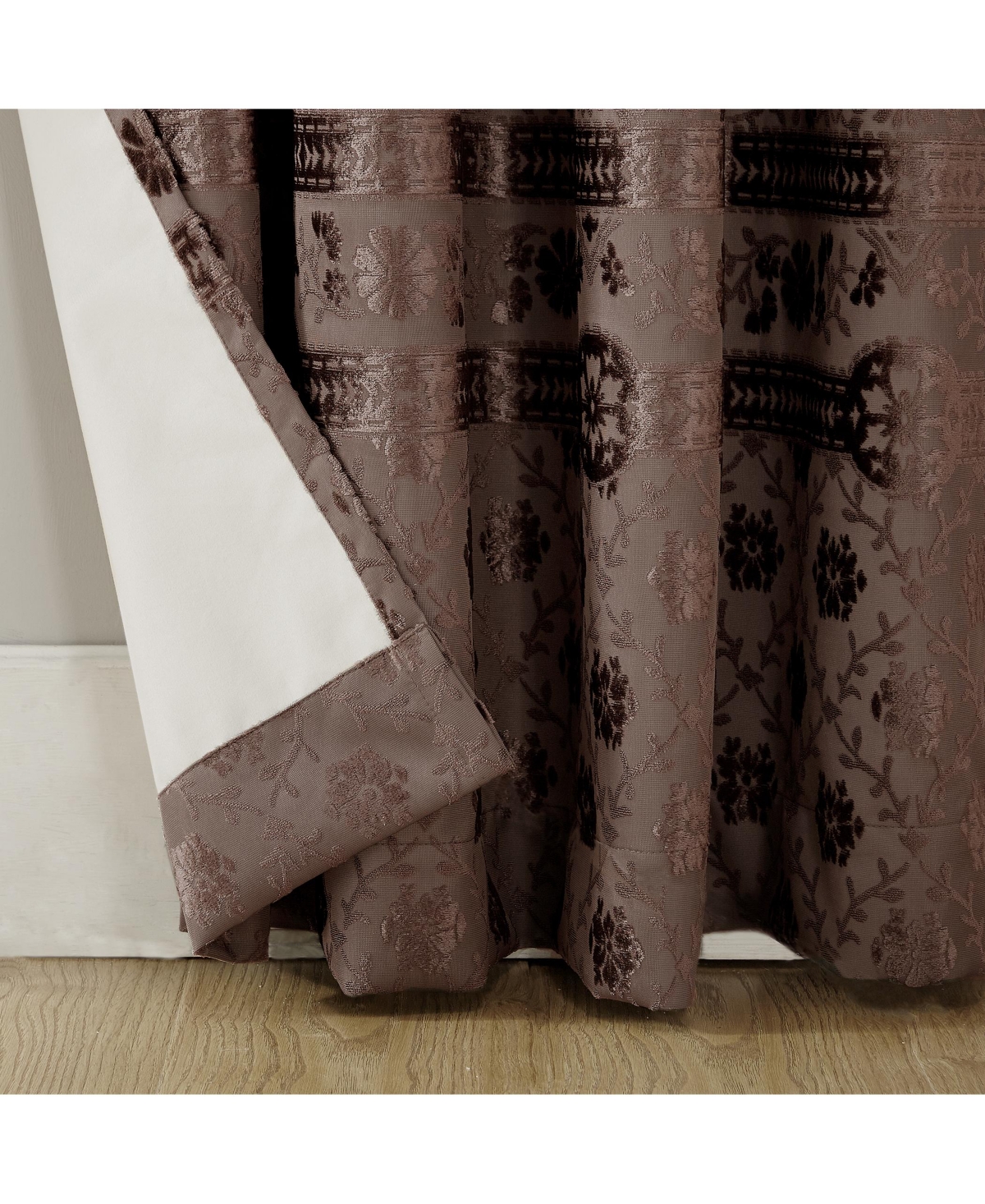 Sun Zero Elidah Textured Velvet Medallion 50