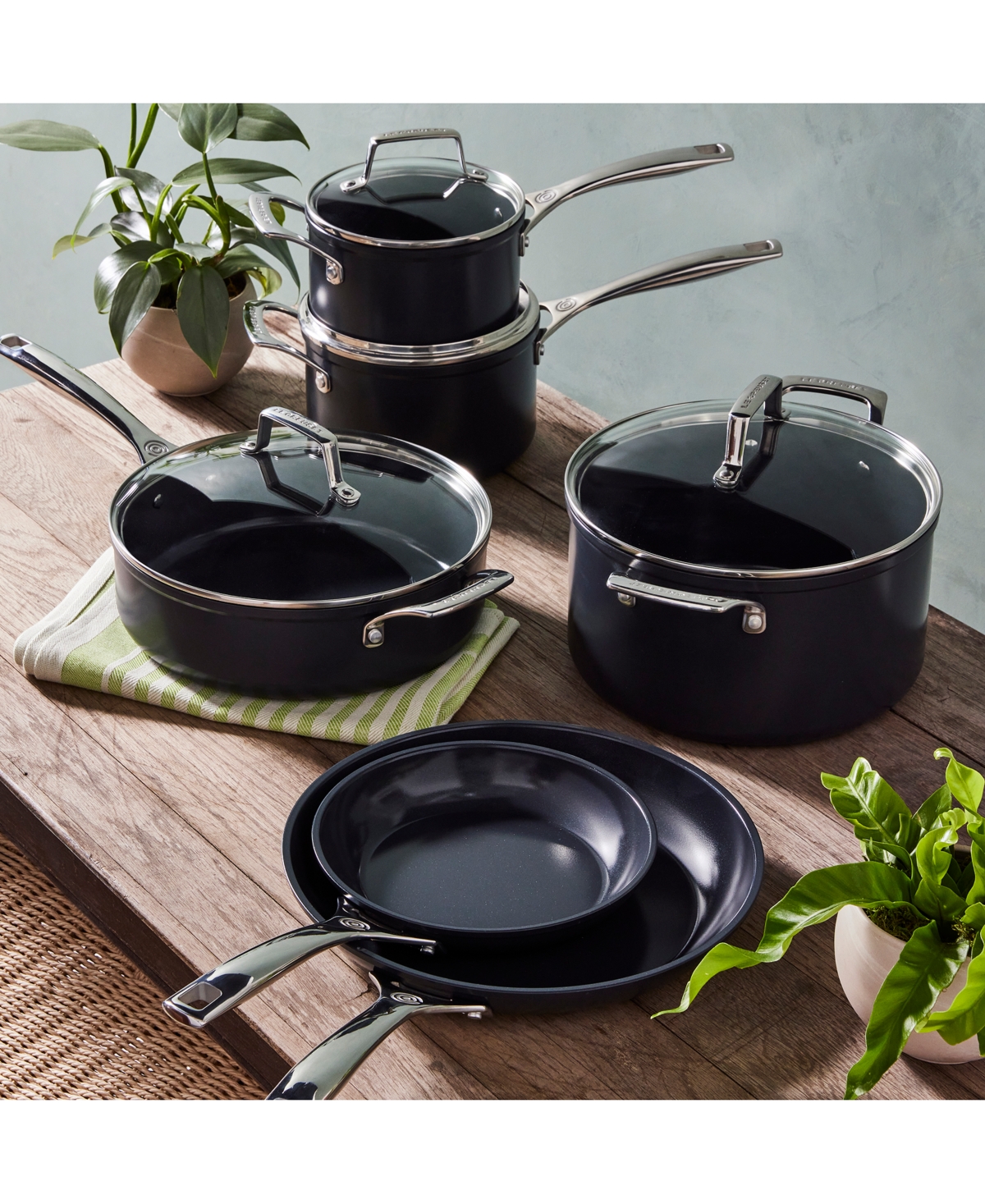 Le Creuset Essential Non-stick Ceramic 13-piece Cookware Set In No Color