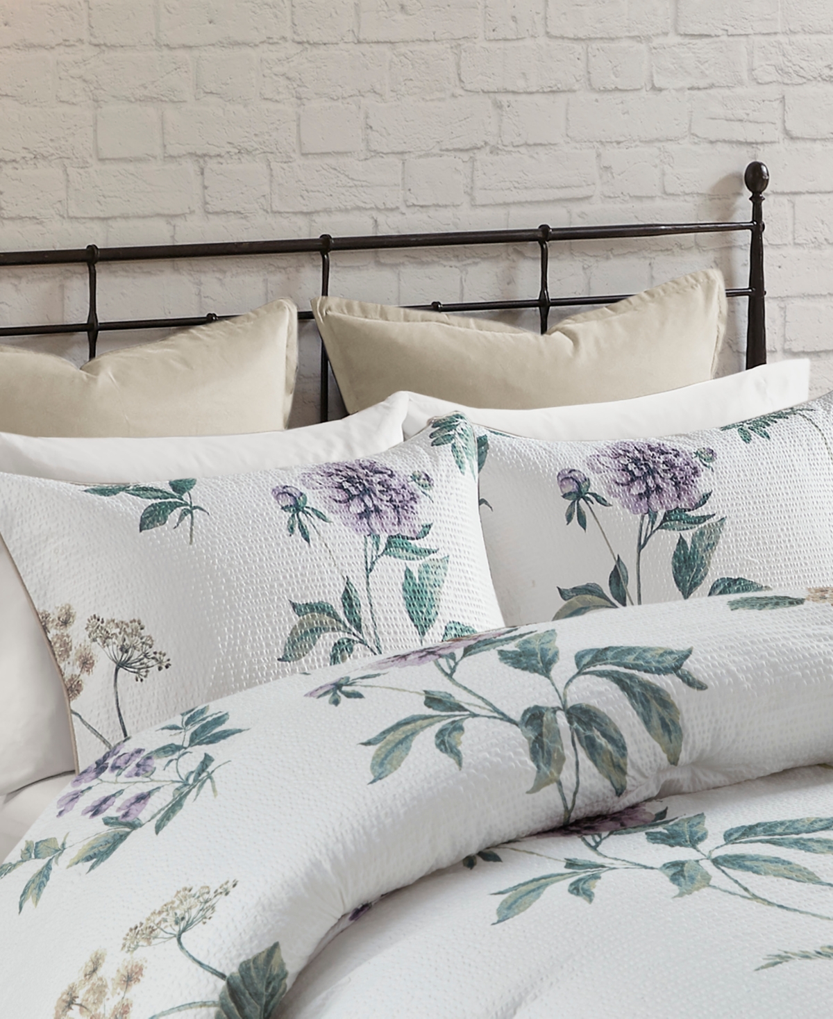 Madison Park Zennia Seersucker 7-pc. Comforter Set, King/california King