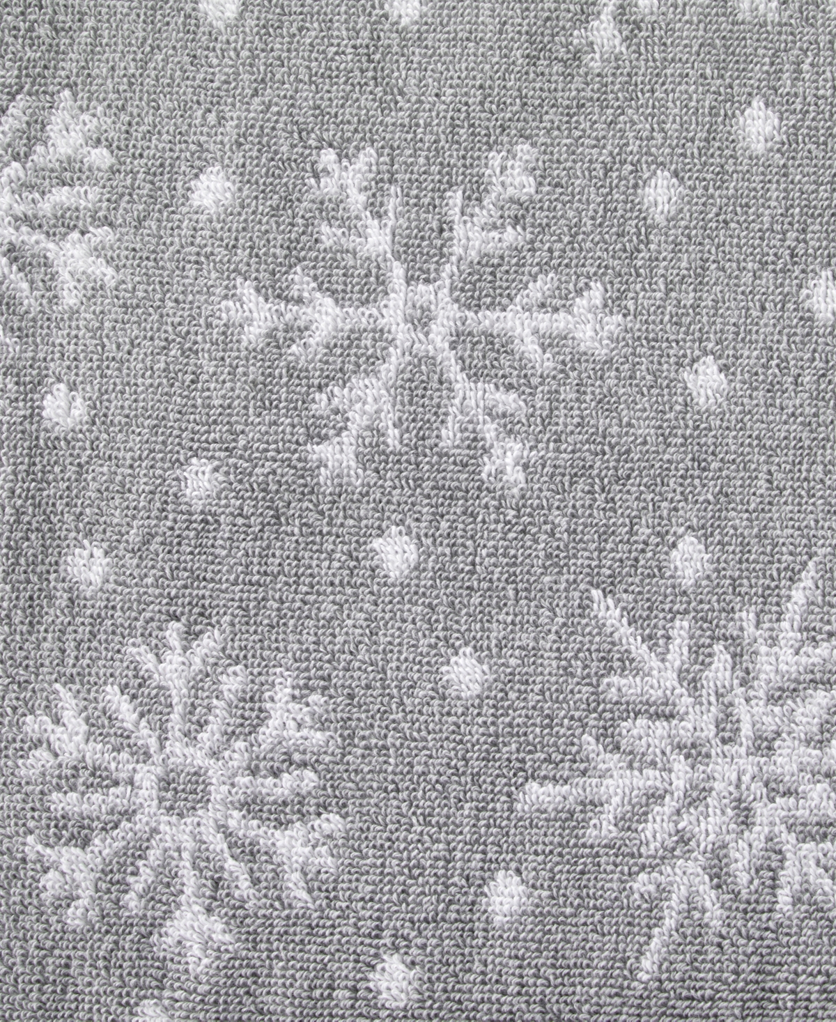 Skl Home Scattered Snowflake Jacquard Cotton Bath Towel, 25" X 50" In Gray