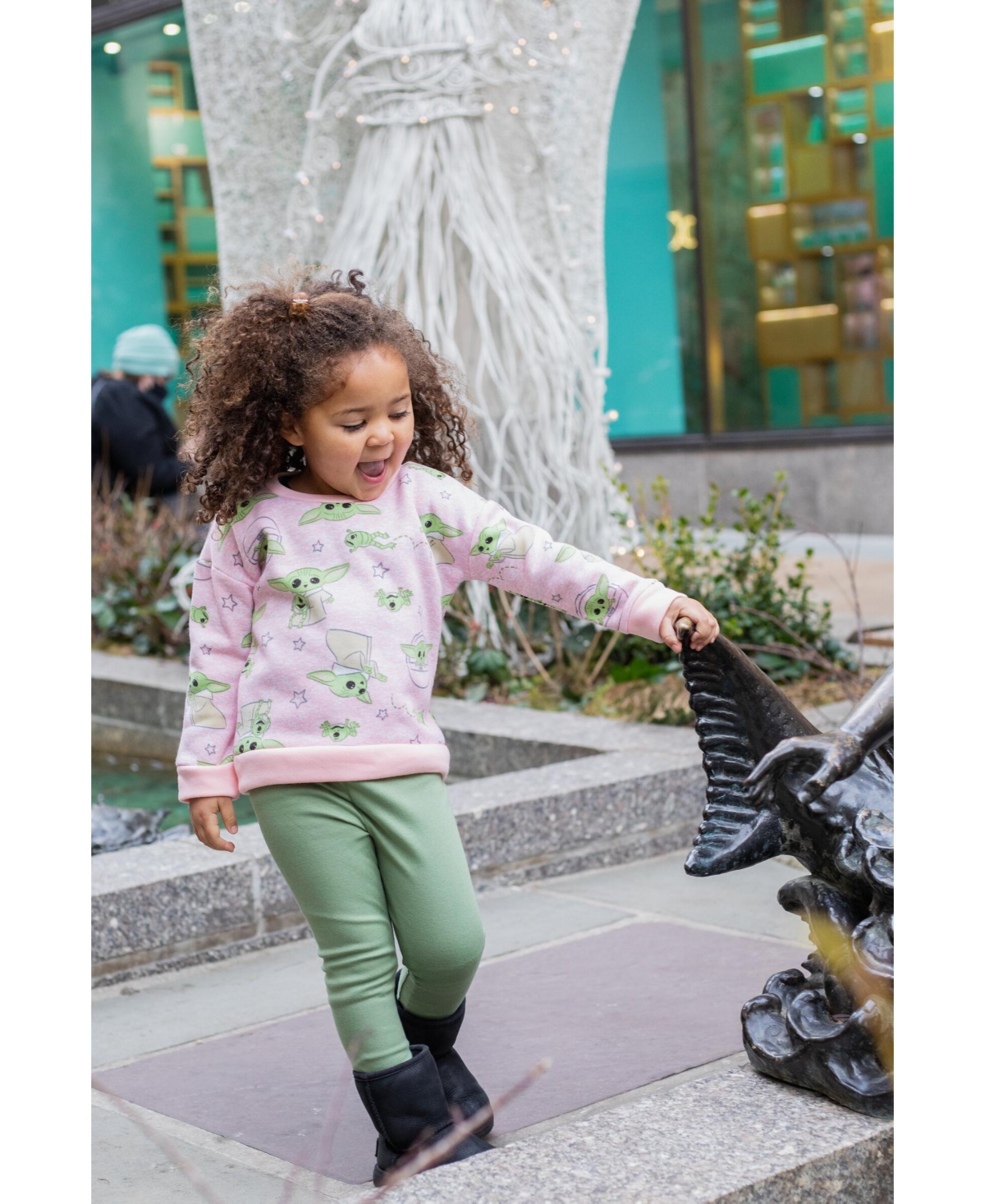 Starwars Girls Star Wars The Mandalorian Star Wars Fleece Sweatshirt and Leggings Outfit Set to -green