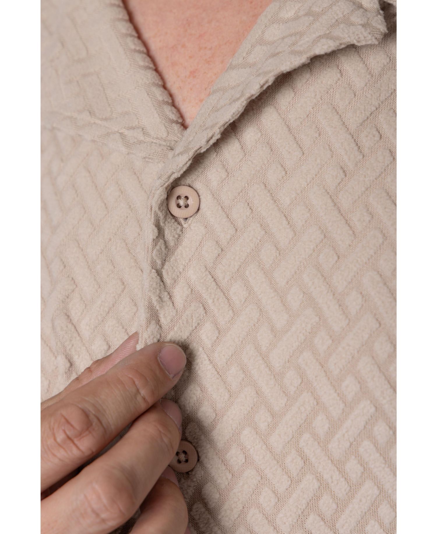 Men's Casual Textured Camp Collar Short Sleeve Button-Up Shirt
