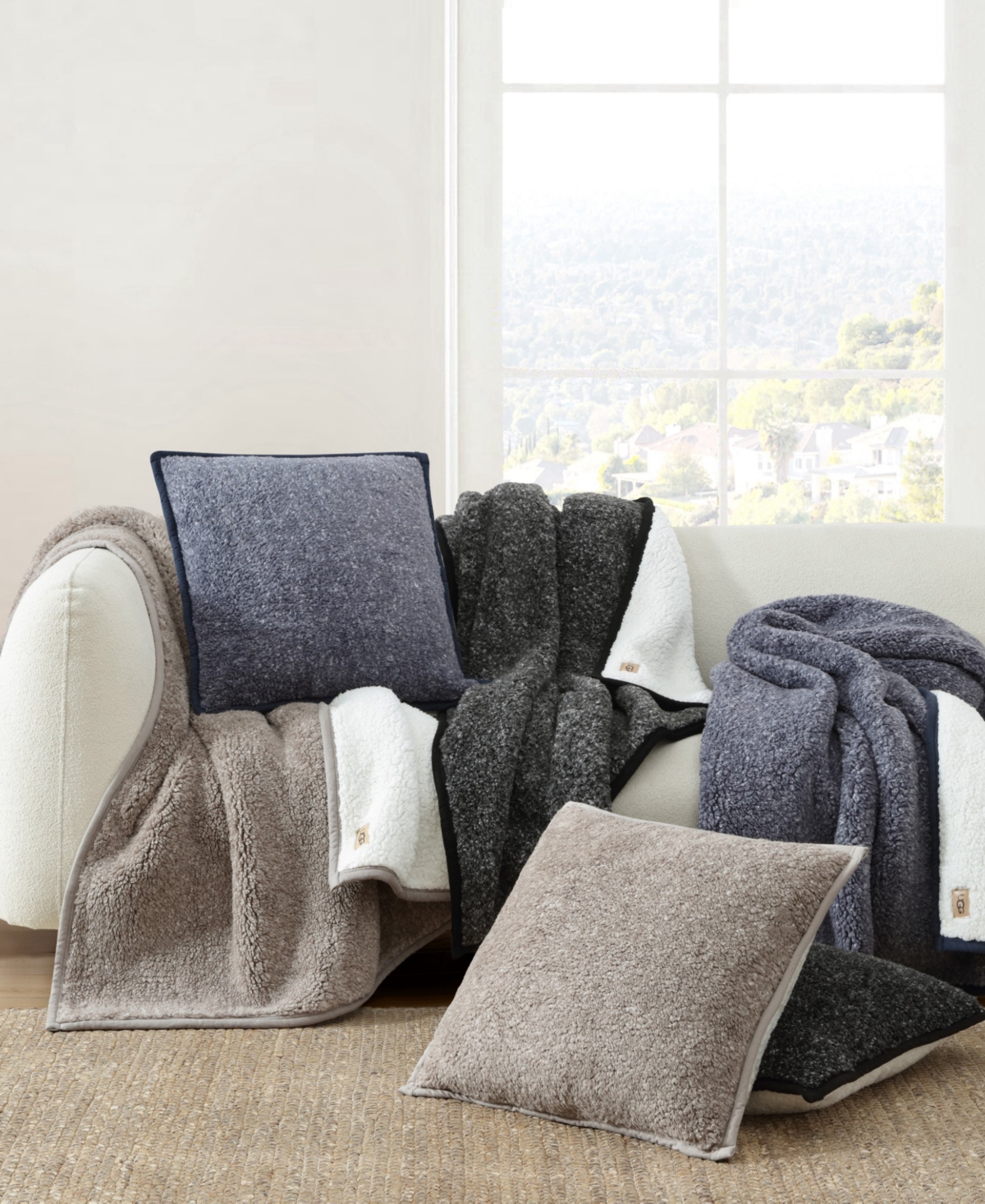 Ugg Classic Ugg Fluff 2-Pack Pillows, 20