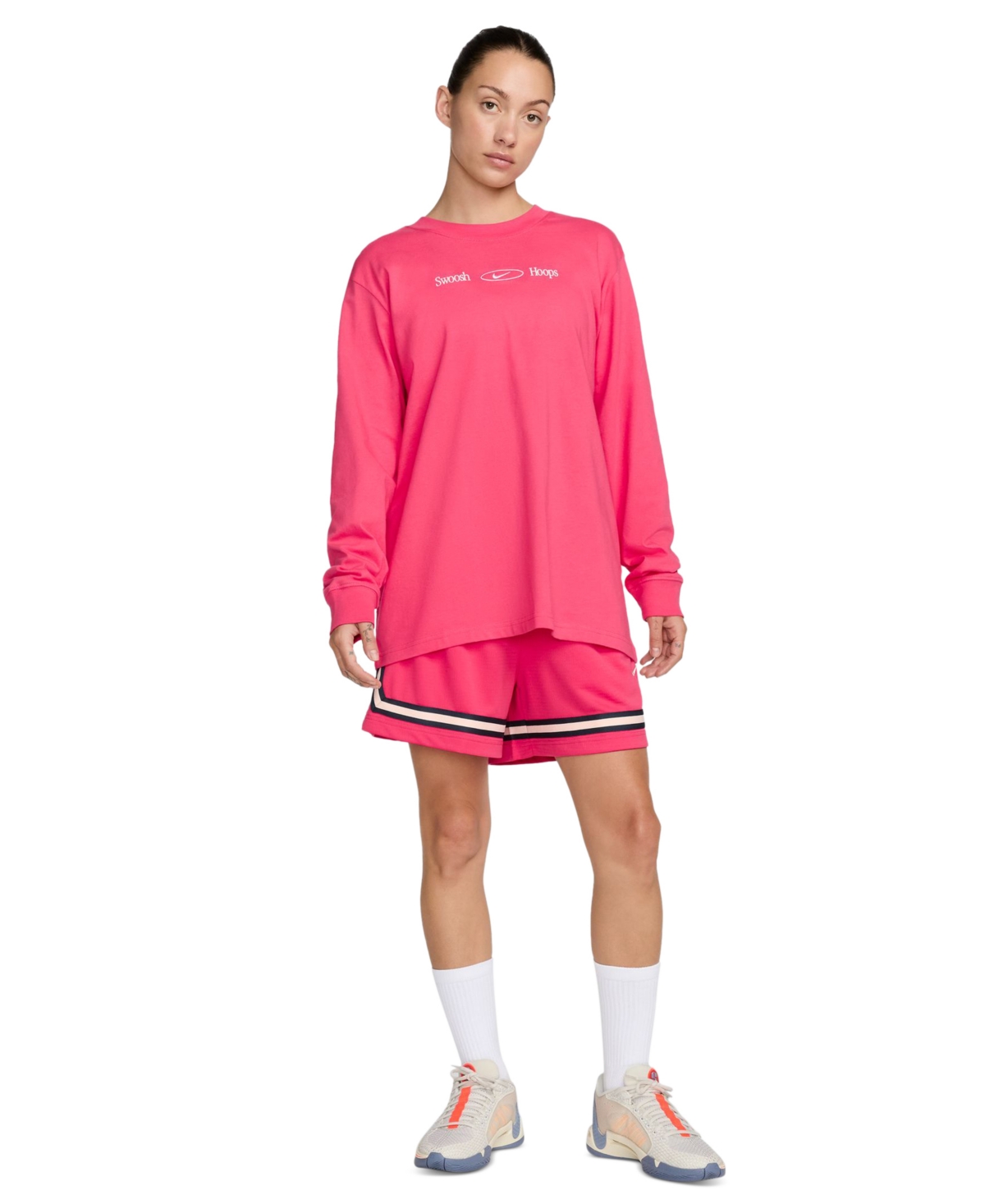 NIKE WOMEN'S COTTON GRAPHIC CREWNECK LONG-SLEEVE T-SHIRT 