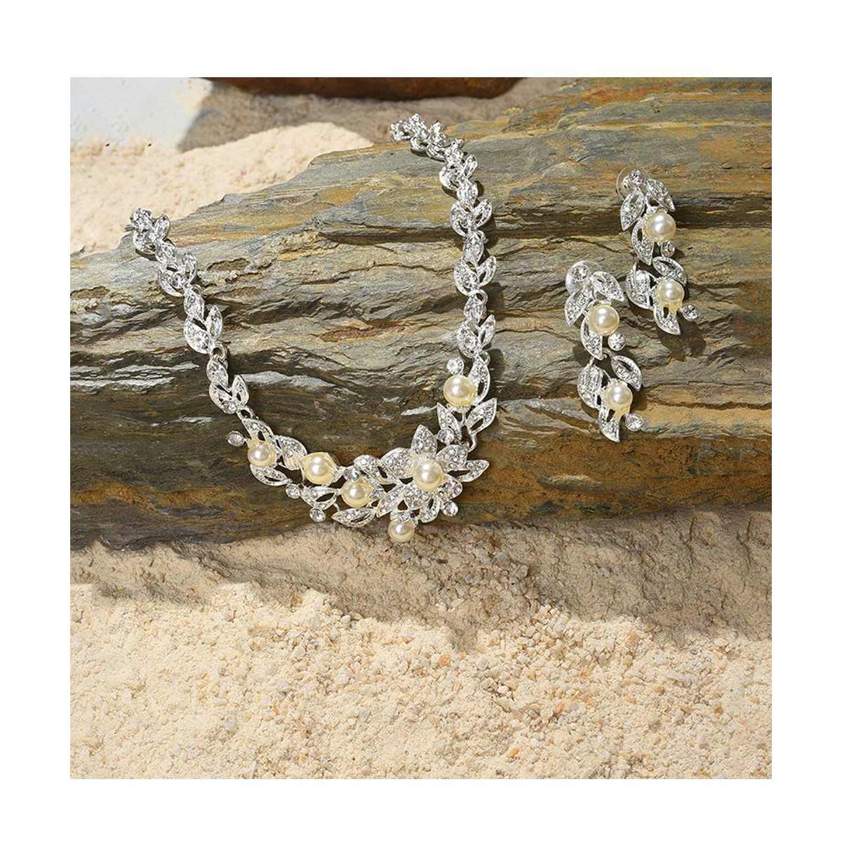 Sohi Women's Botanical Jewellery Set