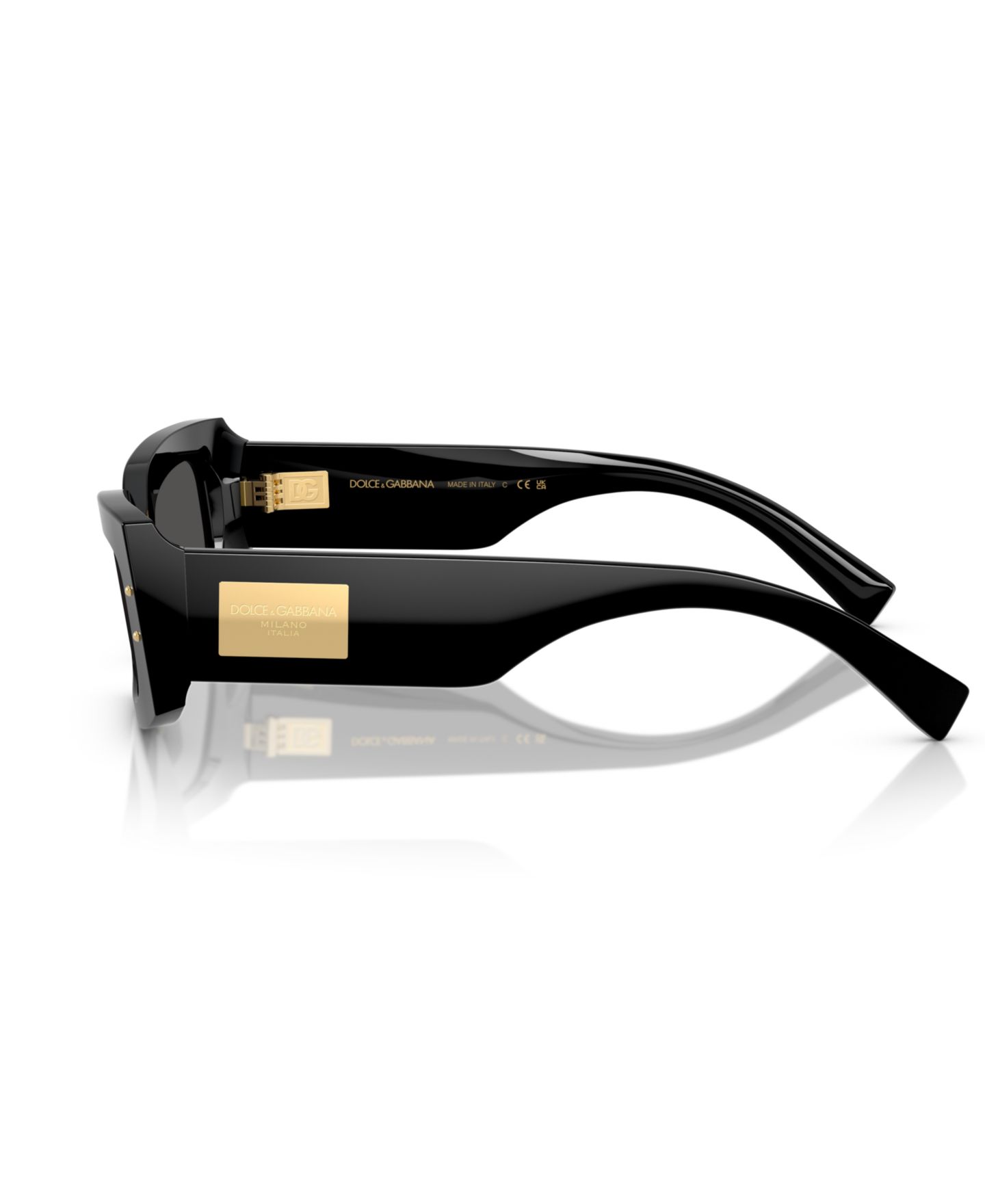 Женские солнцезащитные очки Dolce&Gabbana Low Bridge Fit Sunglasses DG4479F, цвет: Чёрный — фото 3