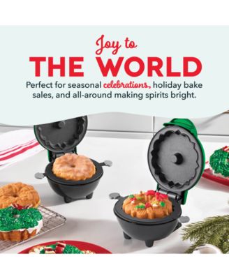 Mini Wreath Bundt&reg; Cake Maker