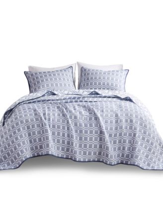 Harlow Reversible Matelass&eacute; 3-Pc. Coverlet Set, Full/Queen