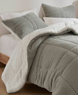 Wynne 3-Pc. Comforter Set, King