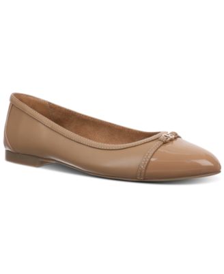 Women's Madelinee Memory Foam Cap Toe Ballet Flats
