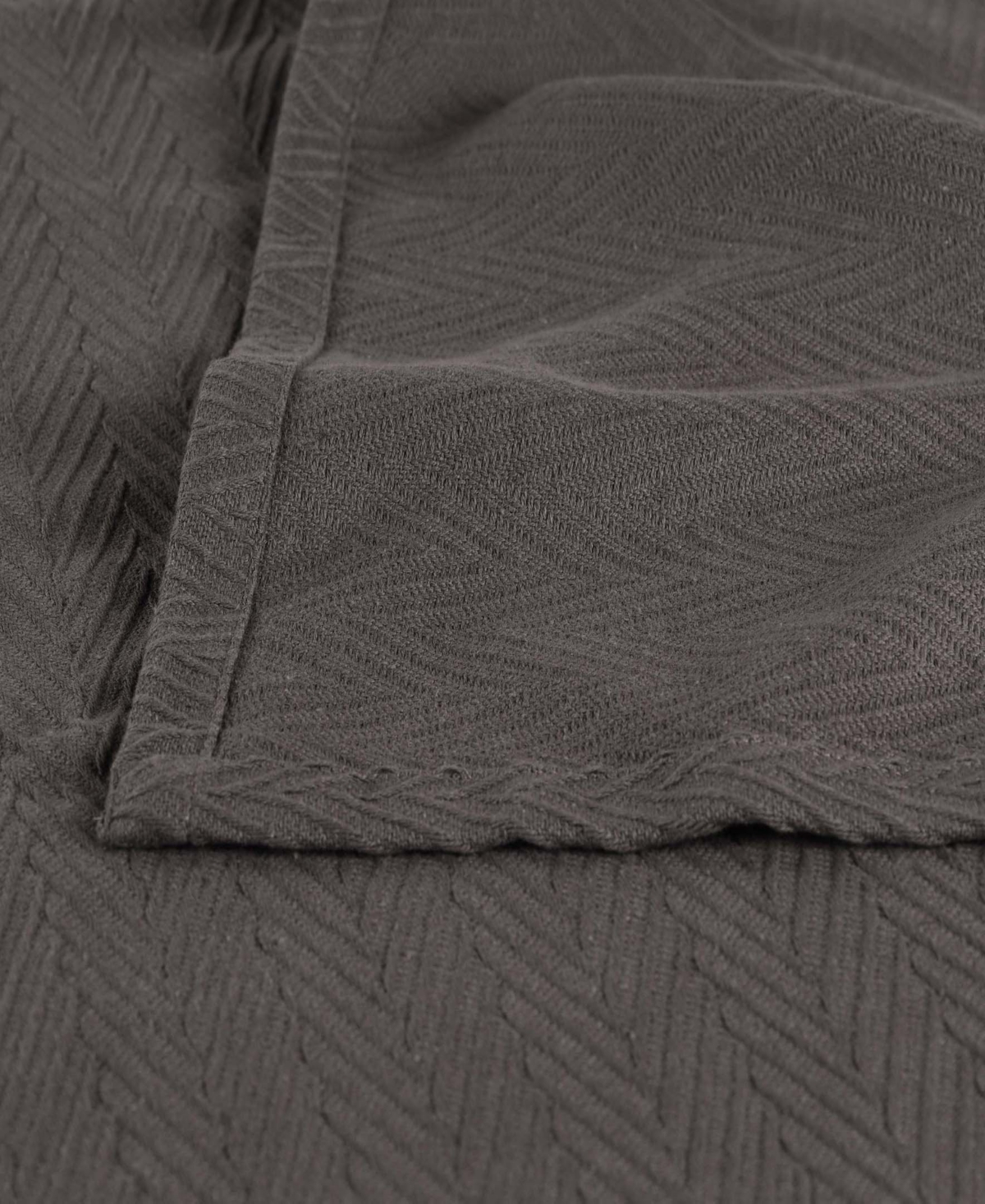 Superior Chevron All-season Cotton Throw, 50" X 60" In Charcoal