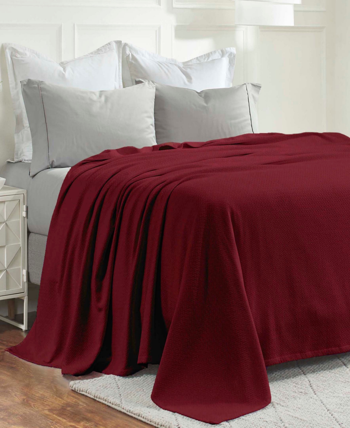 Superior Nobel Cotton Jacquard Dobby Weave Textured Chevron Lightweight Woven Blanket, California King In Burgundy