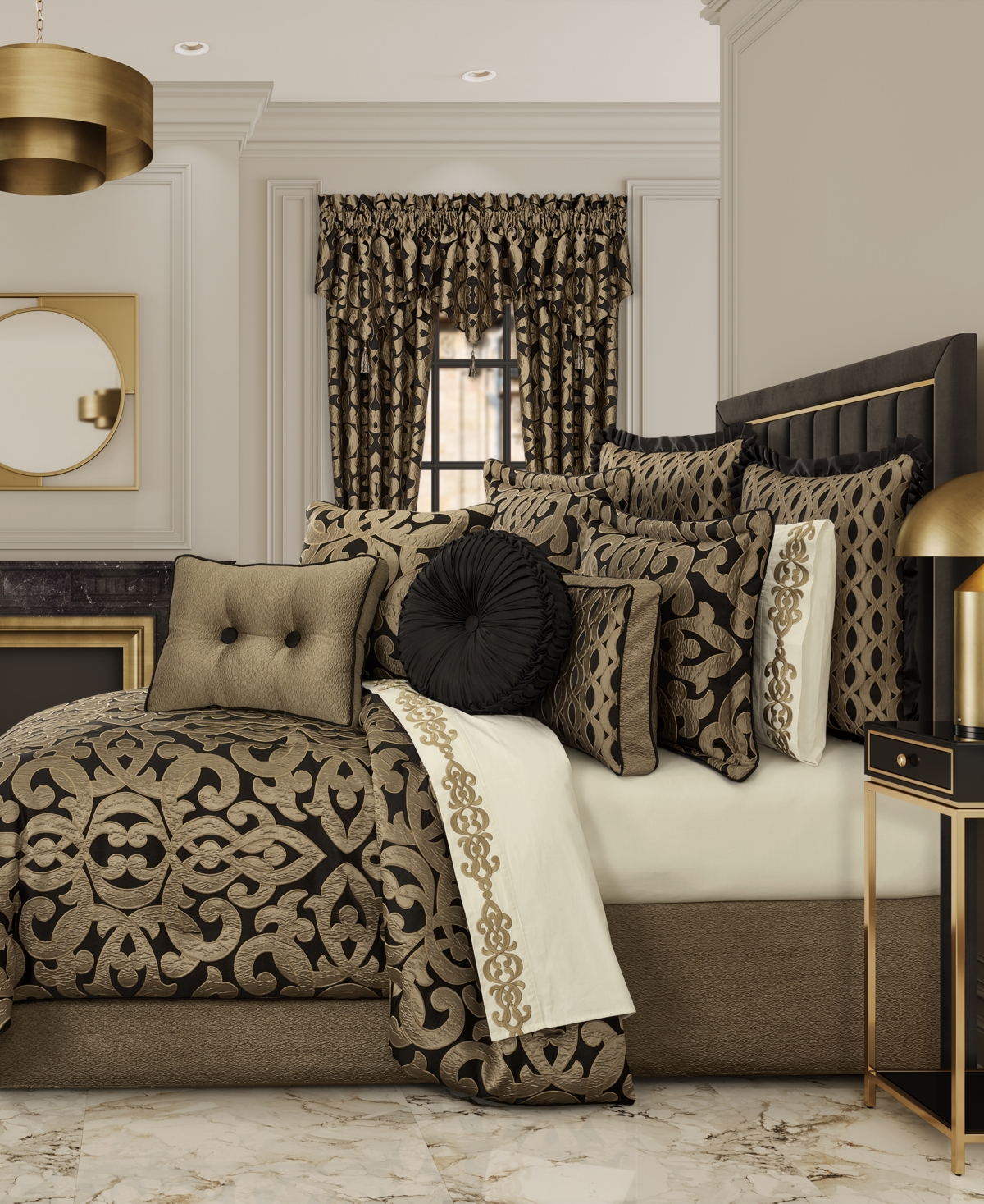 J Queen New York La Boheme 4-pc. Comforter Set, Queen In Onyx