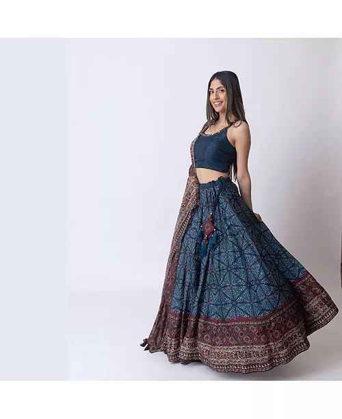 women's blue and maroon bandhani printed chaniya choli