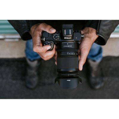 Z5 Full Frame Mirrorless Camera with NIKKOR Z 24-200mm f/4-6.3 VR Zoom Lens