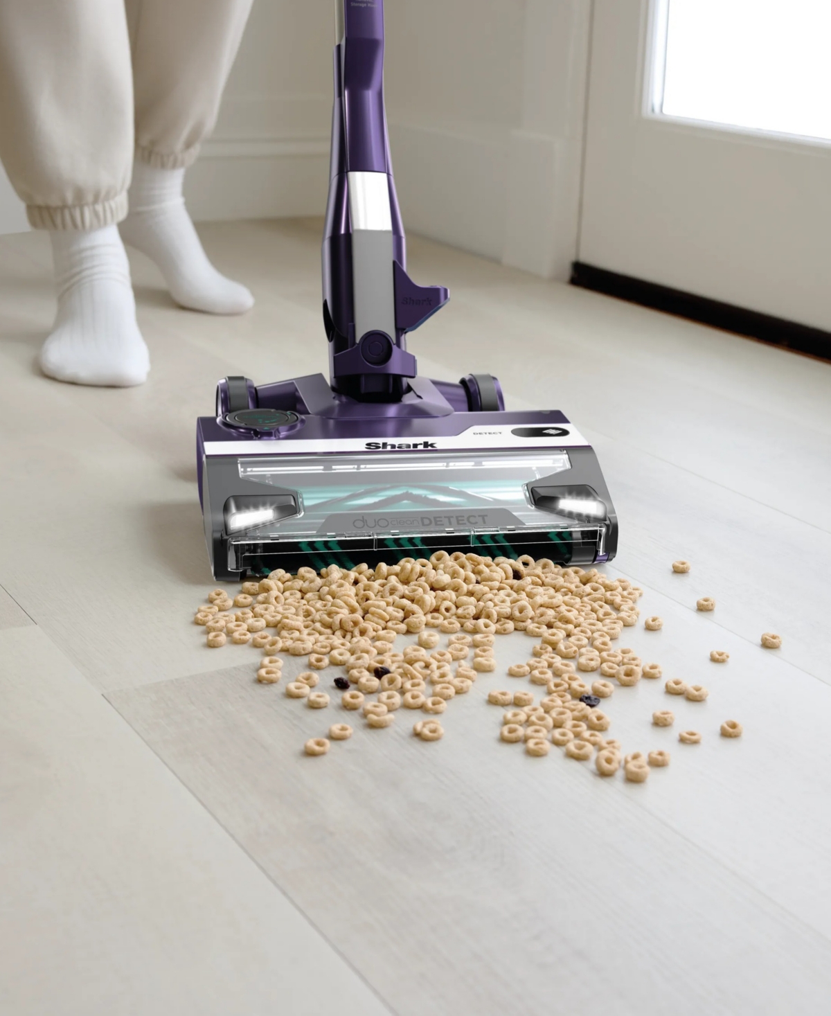 Shark Powerdetect Ultra-light Duoclean Corded Stick Vacuum, Hz4002 In No Color