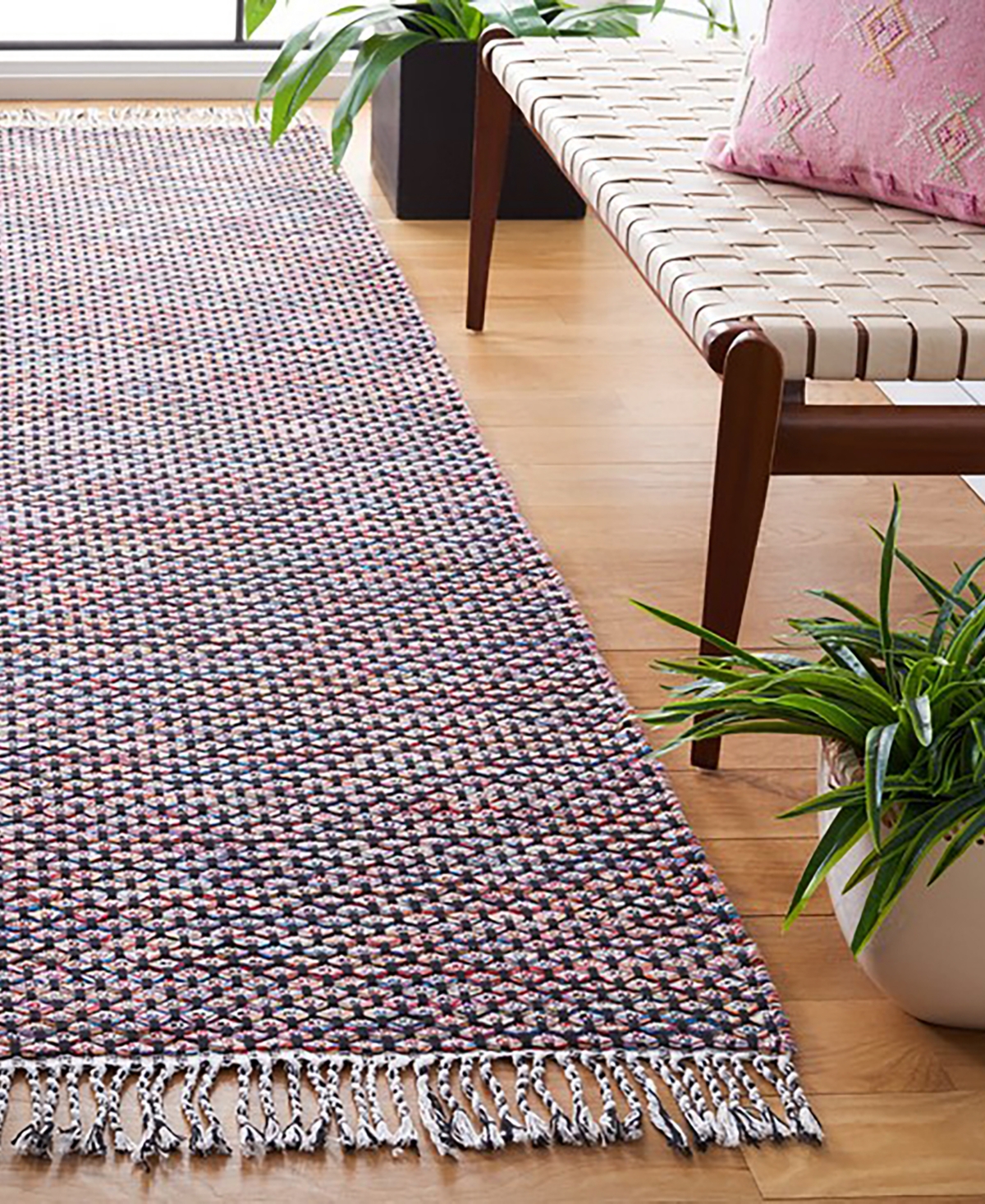 Safavieh Montauk Iii MTK475Q 2'3