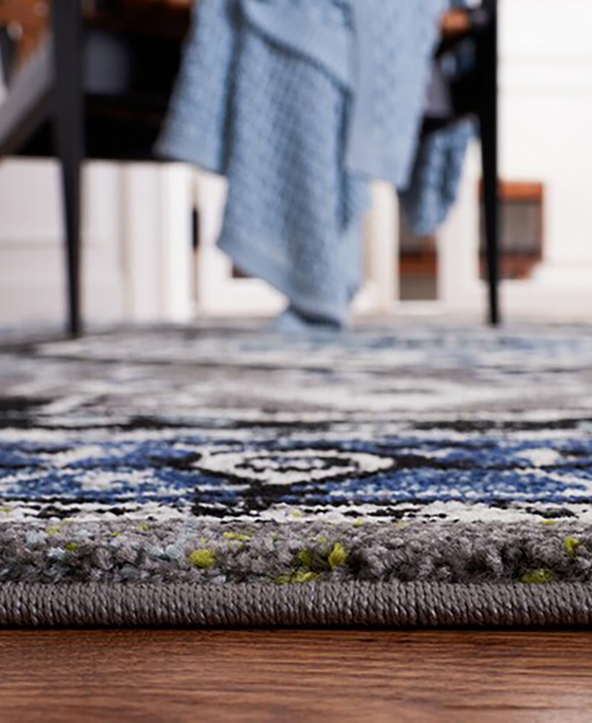 Safavieh Vintage Hamadan VTH264M 2'7
