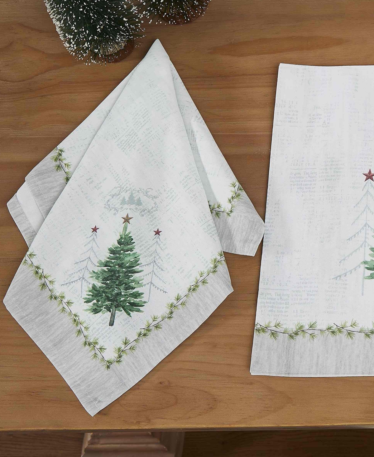 Avanti Trees Polyester 18" X 18'', Set Of 4 In Green