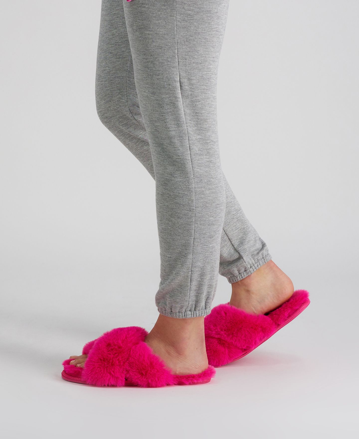 Женские тапочки Jessica Simpson Extra Soft High Plush Cross Band Slide Slippers, цвет: Синий — фото 8