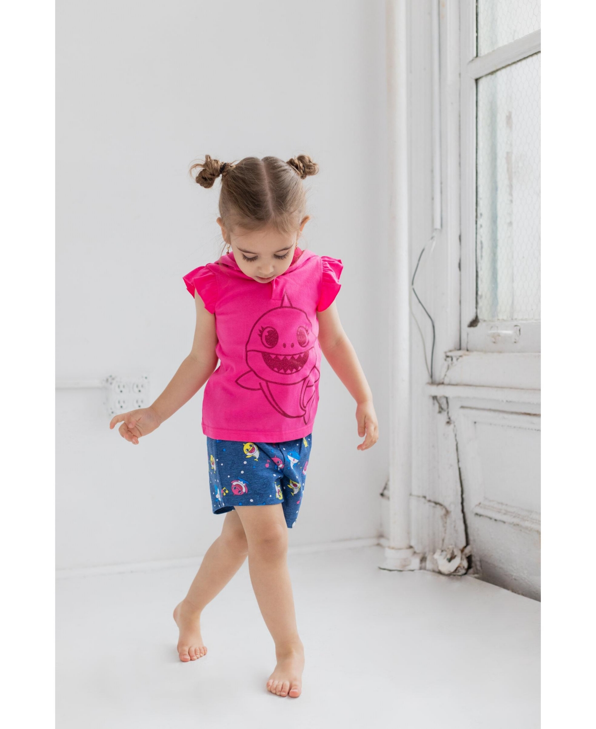 Pinkfong Baby Girls Baby Shark Mommy Shark T-Shirt and French Terry Shorts Outfit Set Newborn
