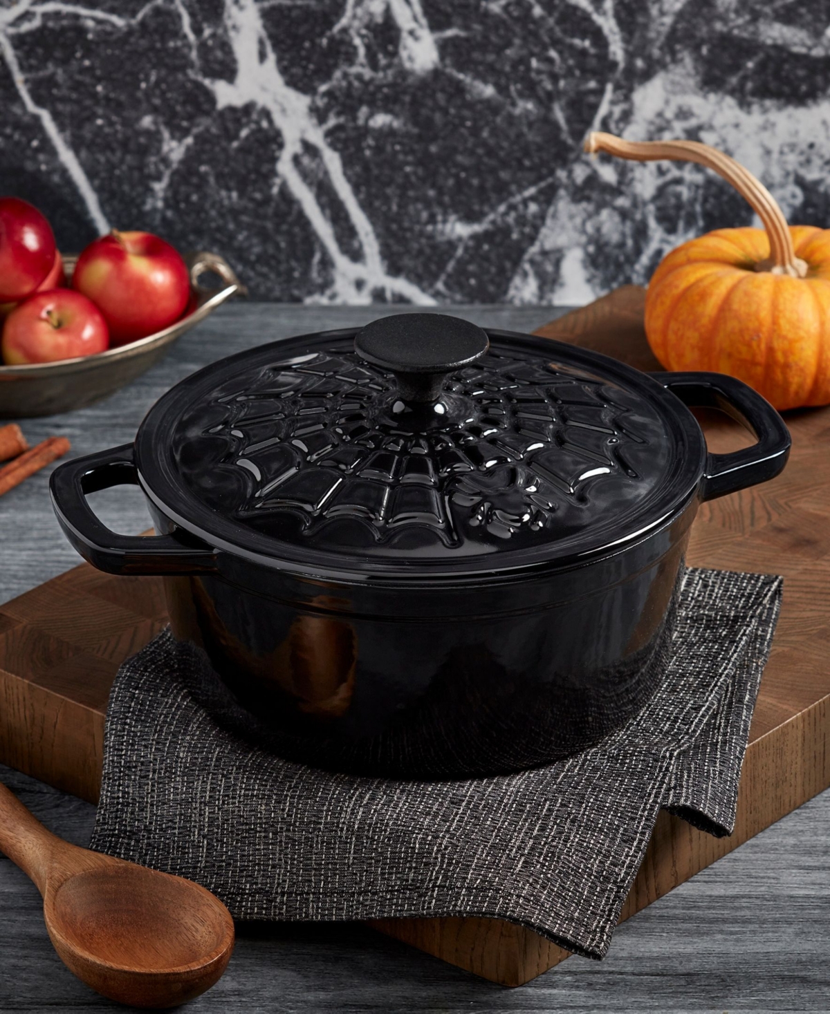 Smith And Clark Iron Works Enameled Cast Iron 3-qt. Spider Web Dutch Oven In Black
