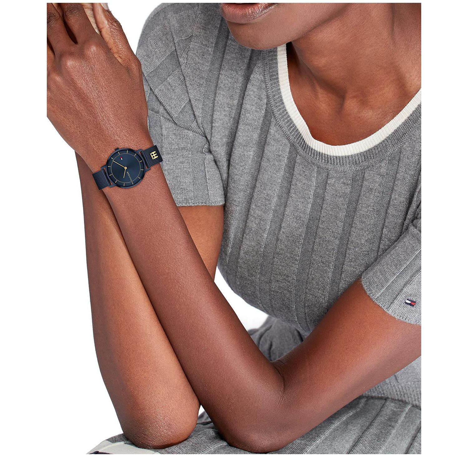 Women's Quartz Ionic Plated Blue Stainless Steel and Gold-Tone Steel Mesh Bracelet Watch 35mm