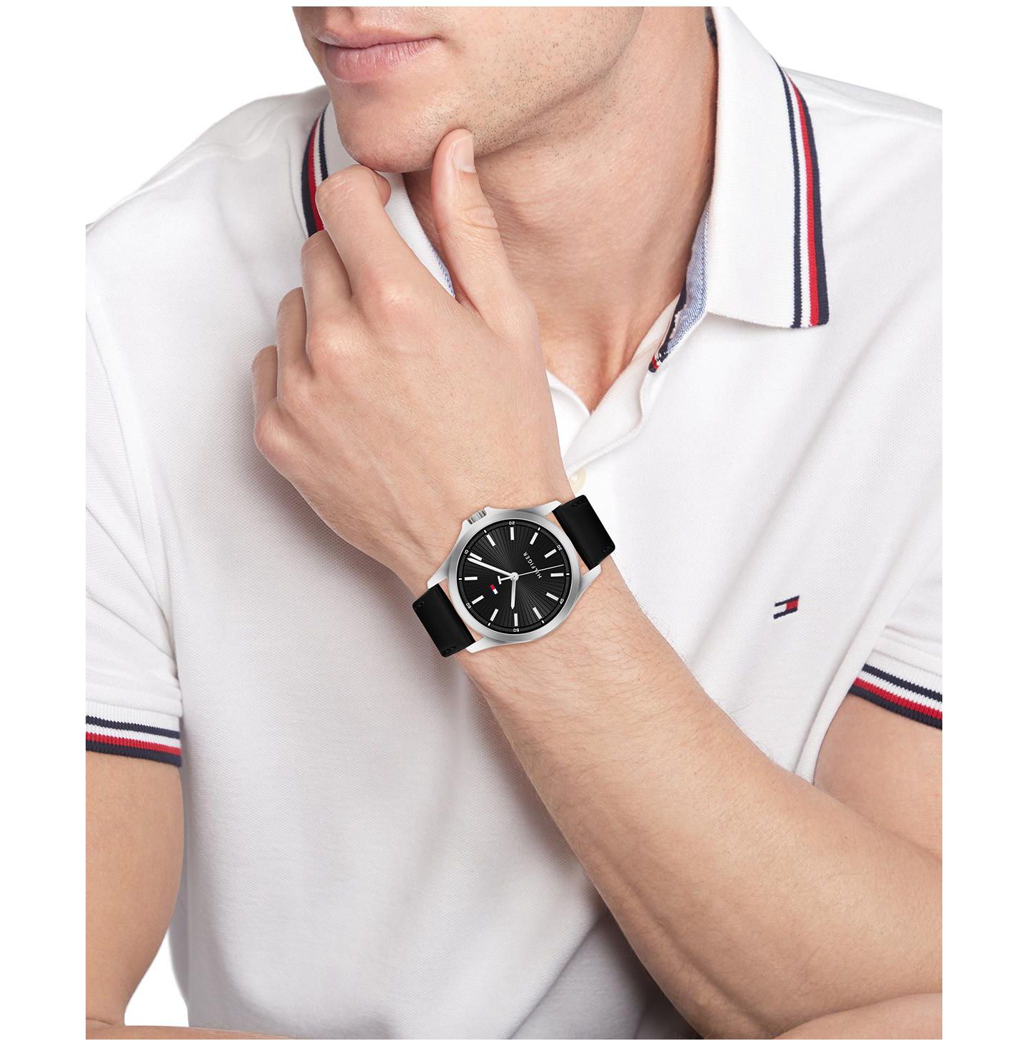Часы Tommy Hilfiger Quartz Black Leather Strap Watch 42mm — фото 4