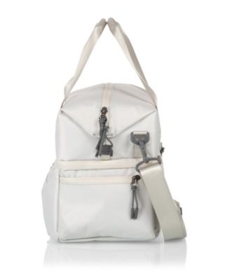 Disney Winnie the Pooh 17 Liter Tarana Lunch Bag Cooler with Utensils