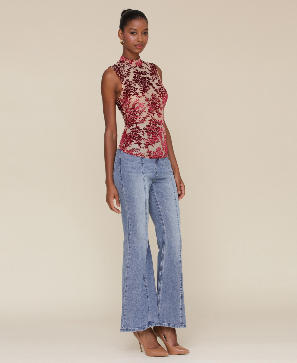 Avec Les Filles Women's Sleeveless Floral-Mesh Top -Gold