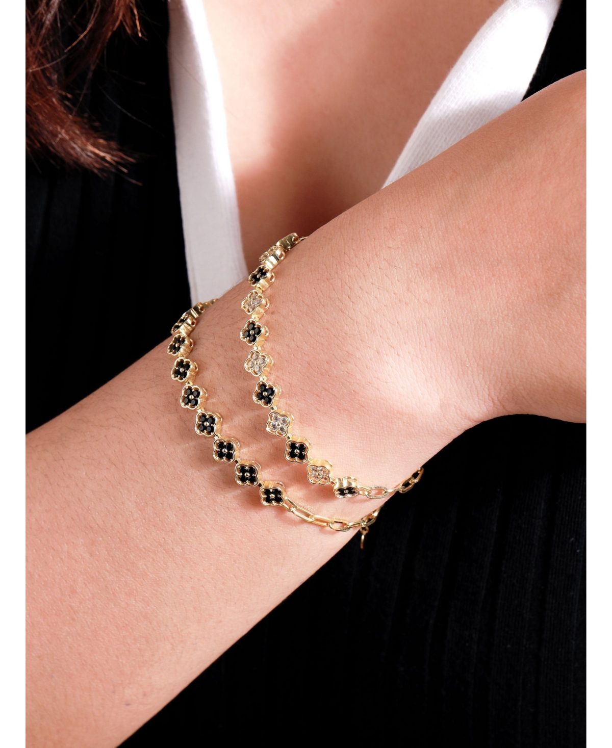 Devata White and Black Cubic Zirconia Clover Paperclip Chain Bracelet in 14K 6.5 in adj to in, approx. 6.1 grams - gold, black, white