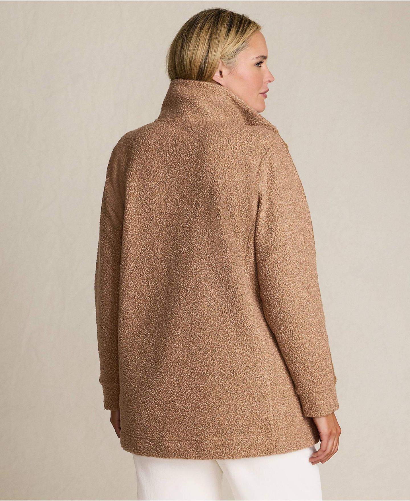Женское пальто Lands' End Plus Size Boucle Fleece, цвет: Медовый бежевый — фото 2