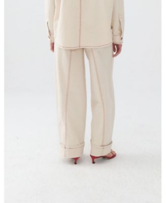 Women's Jeans with Contrast Color Embroidery