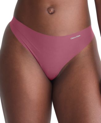 Calvin Klein - Invisibles Thong D3428