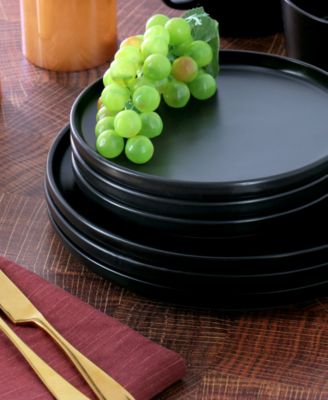Luxmatte 16 Pc. Dinnerware Set, Service for 4