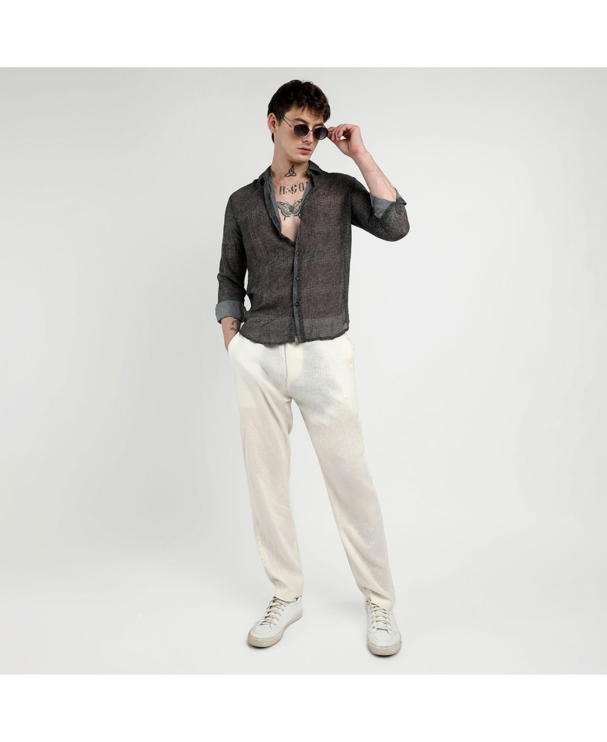 Campus Sutra Men's CharcoalGauzy Heathered Shirt - Black