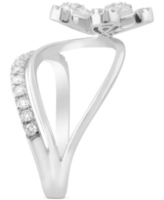 Diamond Round & Baguette Flower Statement Ring (1 ct. t.w.) in 14k White Gold