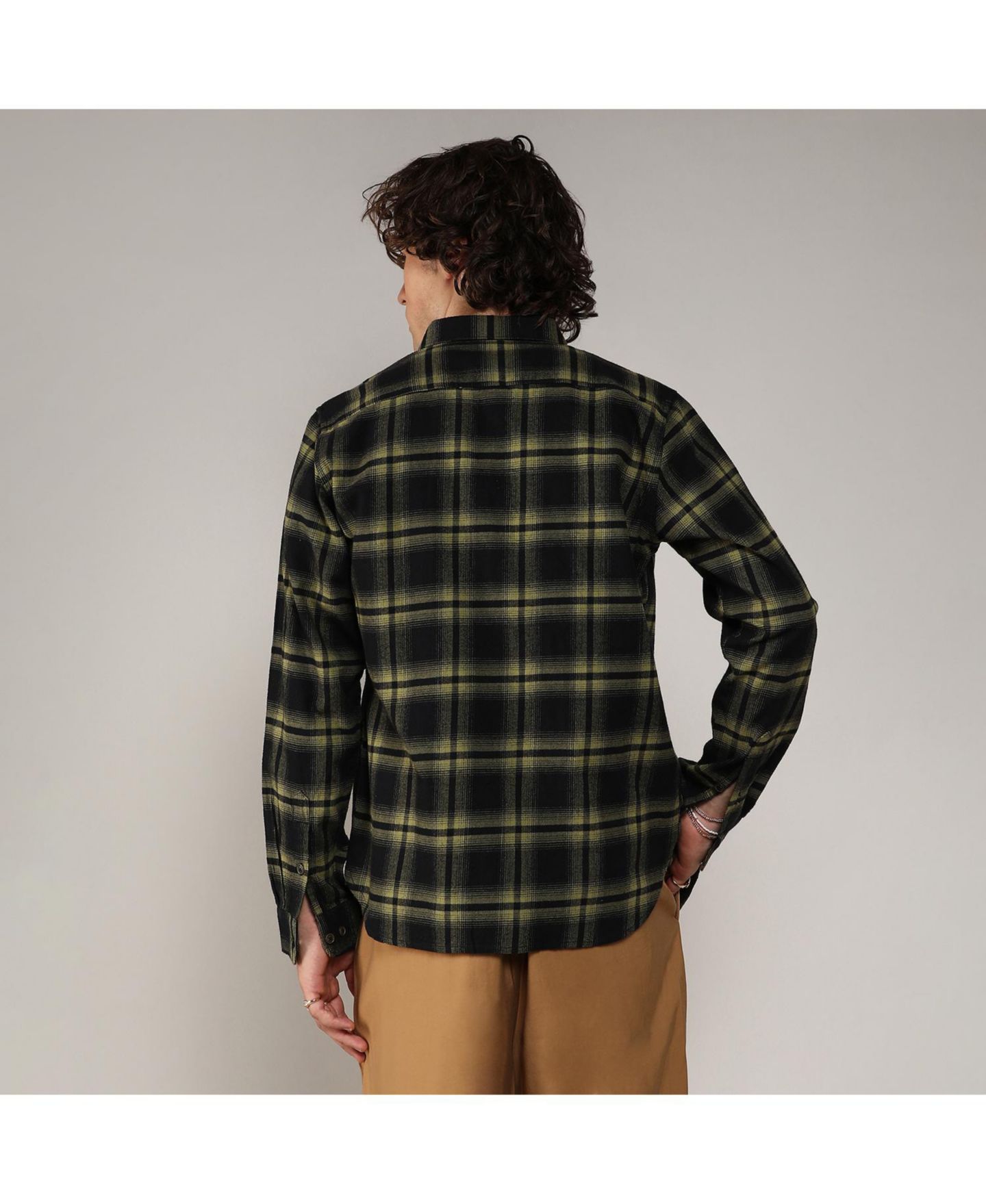 Мужская рубашка Cahoot Campus Sutra Midnight Black & Sage Green Brushed Buffalo Check, цвет: Чёрный — фото 7