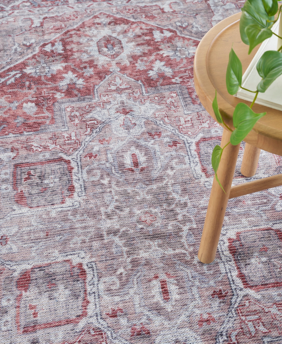 Nicole Curtis Machine Washable Series 1 SR101 2'2''x10' Area Rug - Red