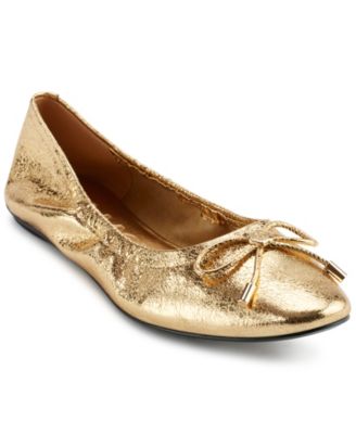 Women's Velma Almond Toe Ballet Flats