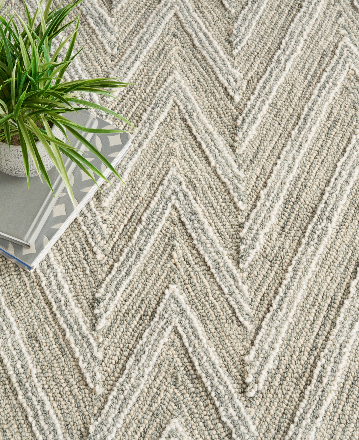 Nourison Home Interlock ITL04 8'x10'6" Area Rug